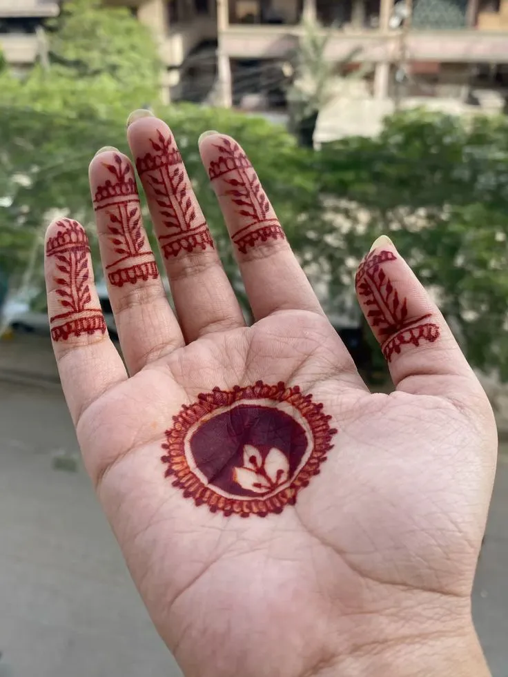 instagram mehndi design