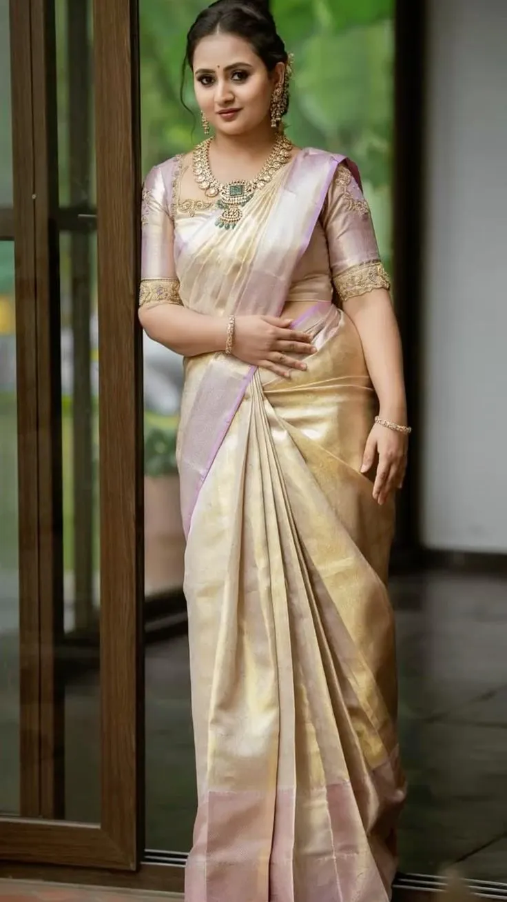 kerala saree with modern blouse