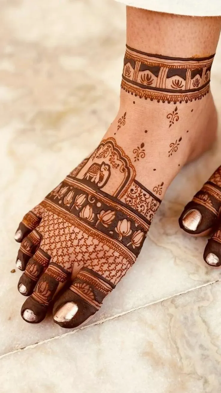 mehndi design for leg bridal