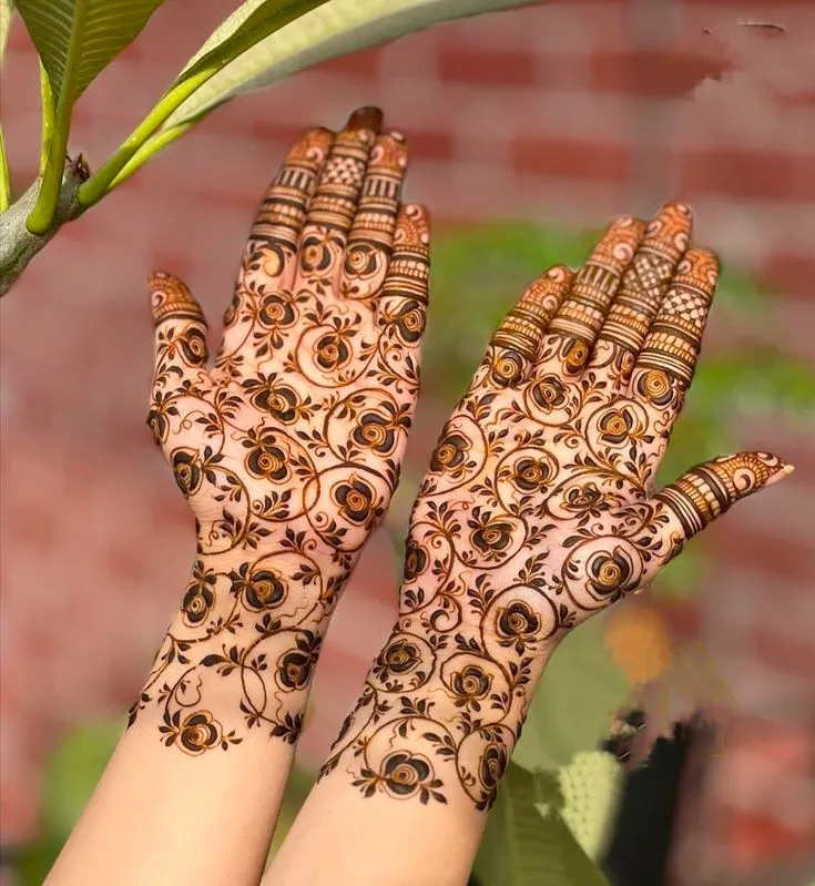 modern mehndi designs front hand