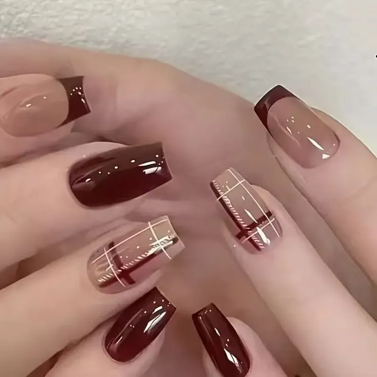 nail art french glitter