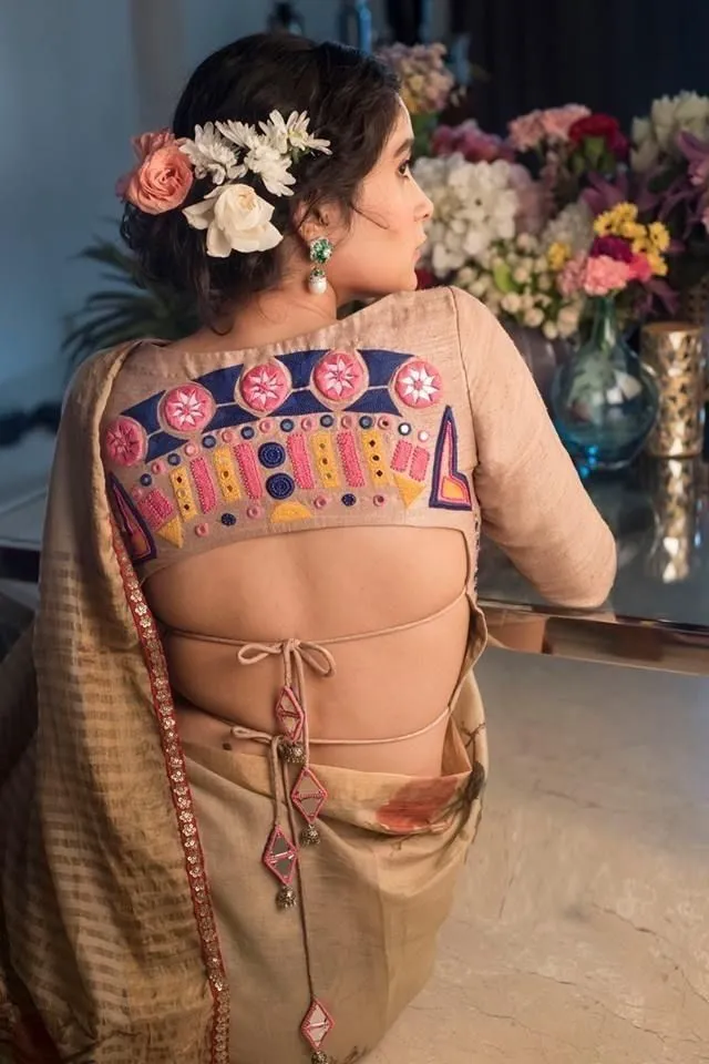 sleeveless back blouse design