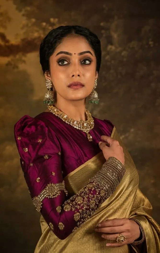 traditional yet modern Kerala blouse designs