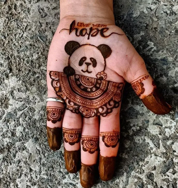 Adorable Mehndi Designs For Kids