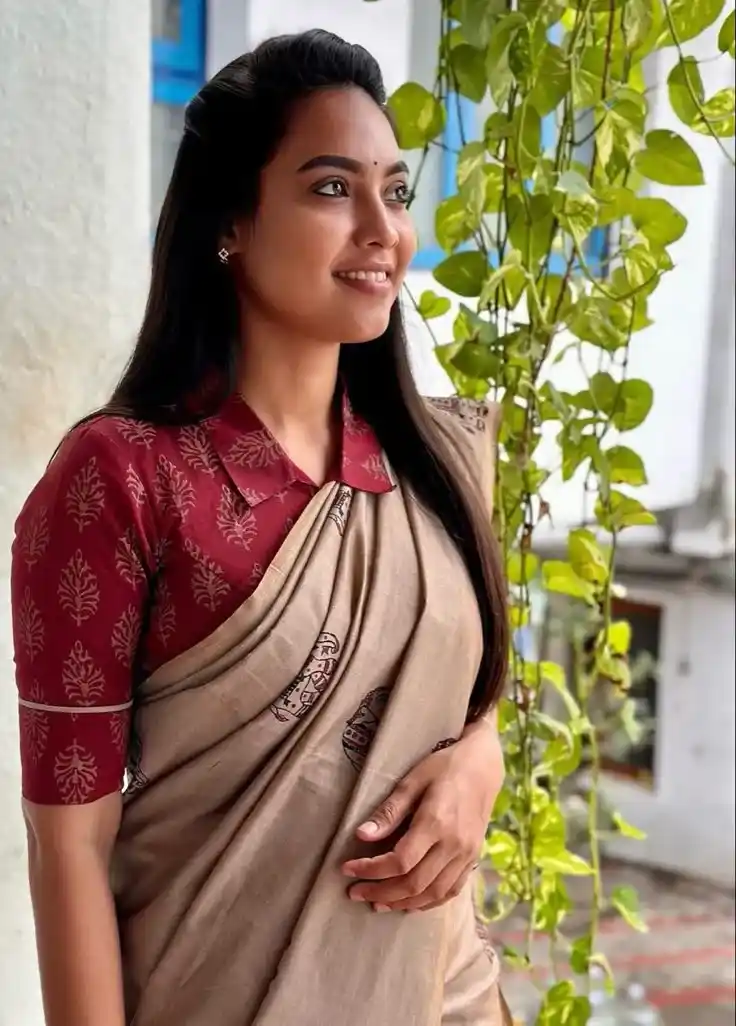 Beautiful Readymade Blouse Designs