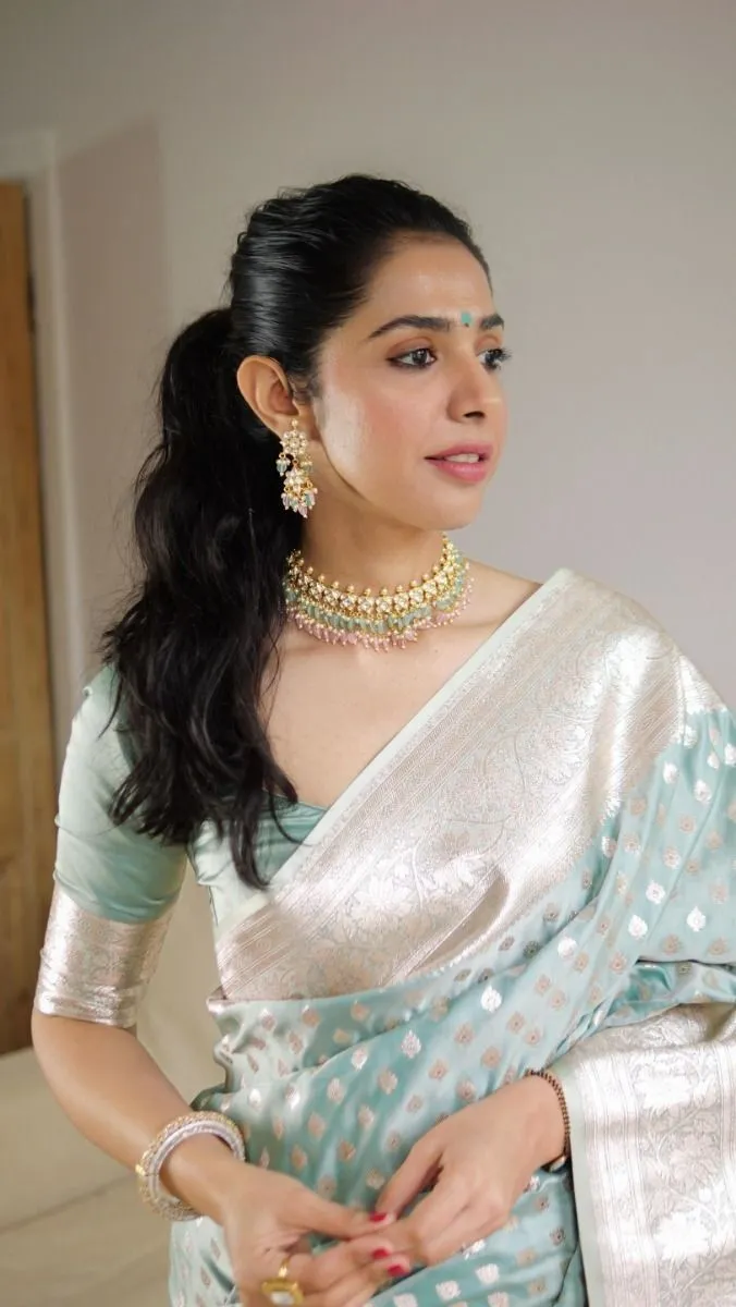 Contrast Blouse For Pattu Saree