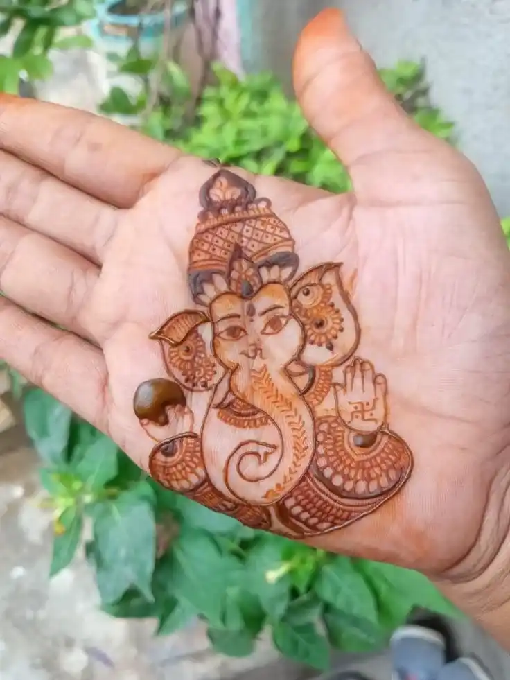 Ganesha Mehndi Designs Easy And Beautiful