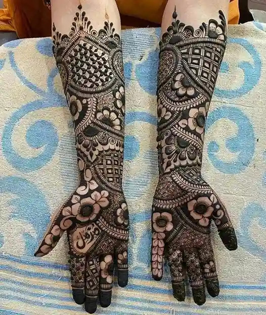 Kerala Onam Mehndi Designs