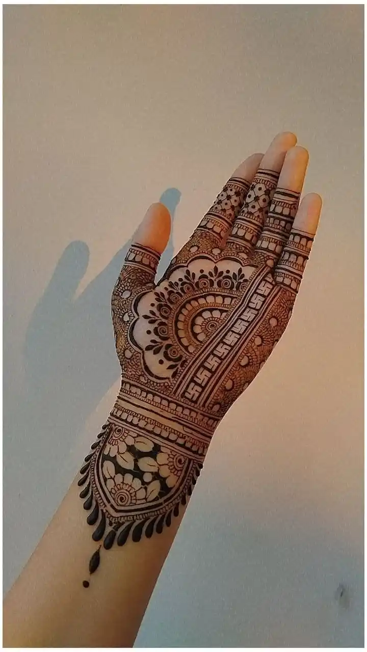 Mehndi On Onam