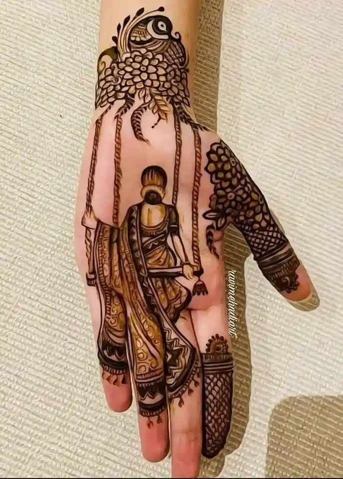 Minimalist palm mehndi for beginners