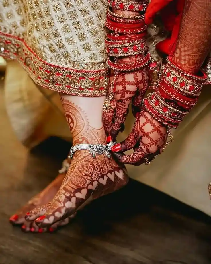 Modern Foot Mehndi Design