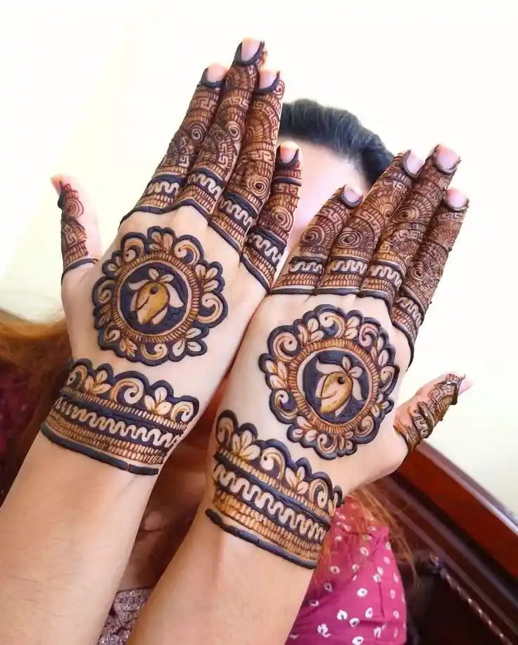 Onam hand mehndi