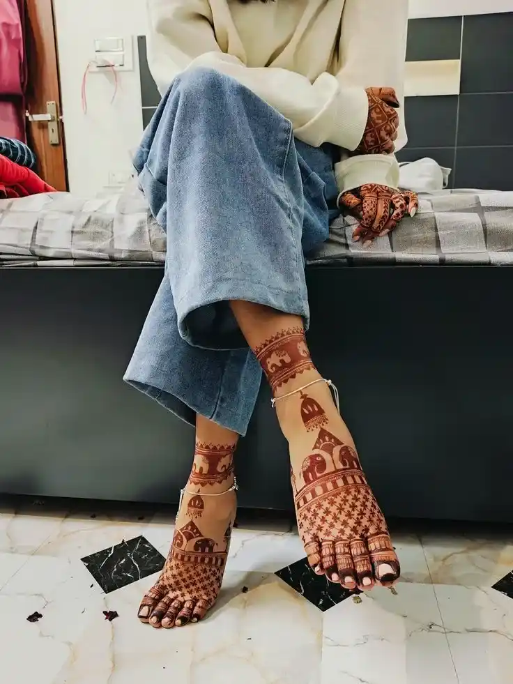 Side Of Foot Mehndi
