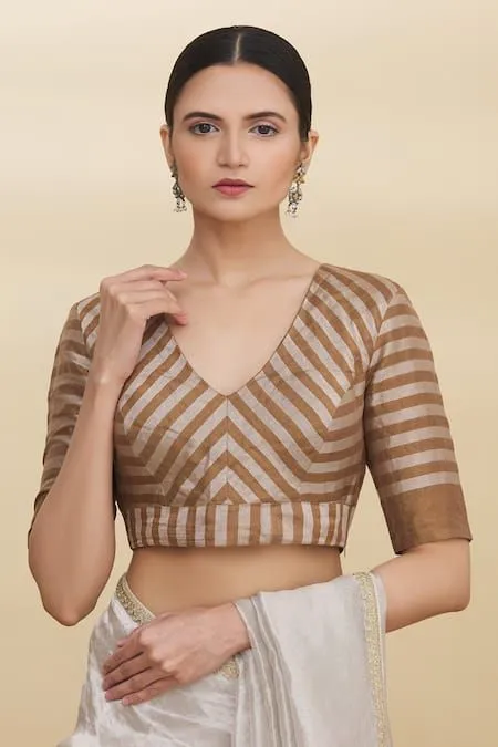 Stretchable Saree Blouse for Comfort
