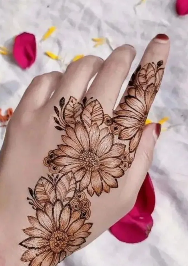 modern rose henna design