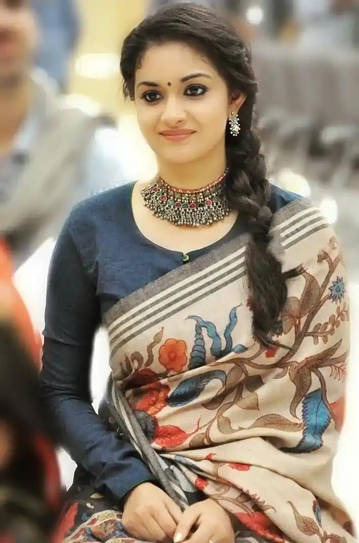 Boat Neck Latest Blouse Designs
