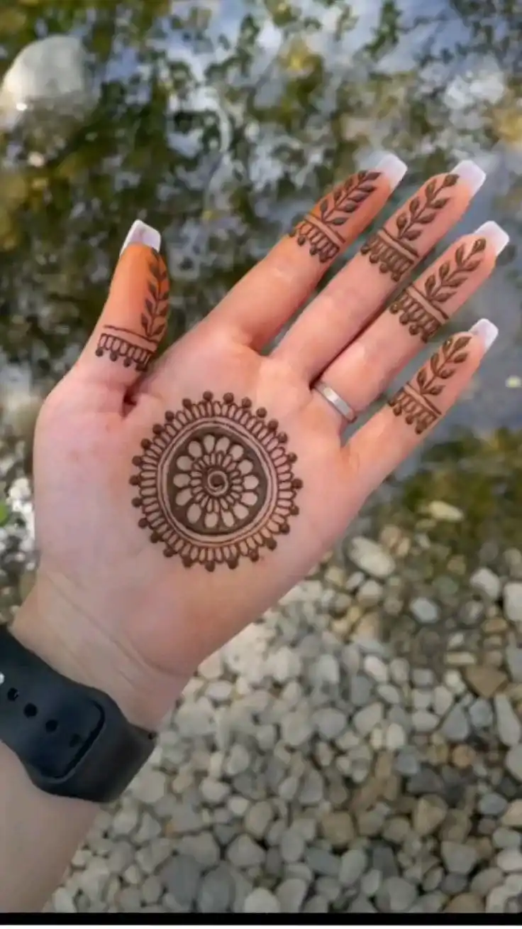 Elegant Finger Mehndi Designs For Festivals