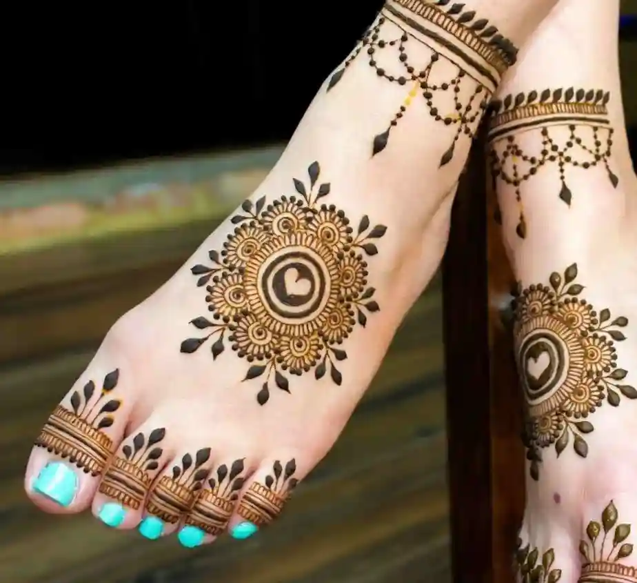 Foot Mehndi Design Bridal Simple