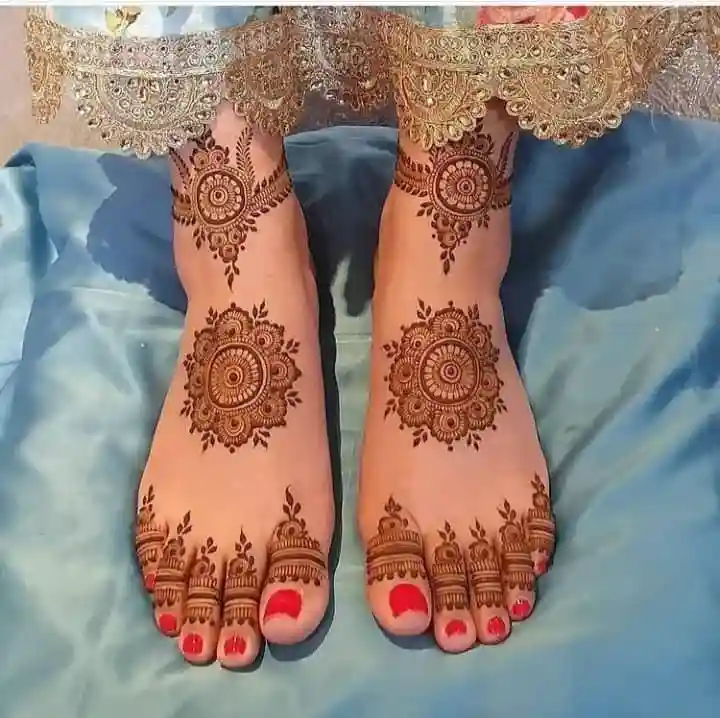 Foot Mehndi Design Easy
