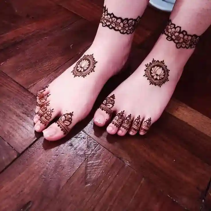 Foot Mehndi Design Simple And Easy Photo