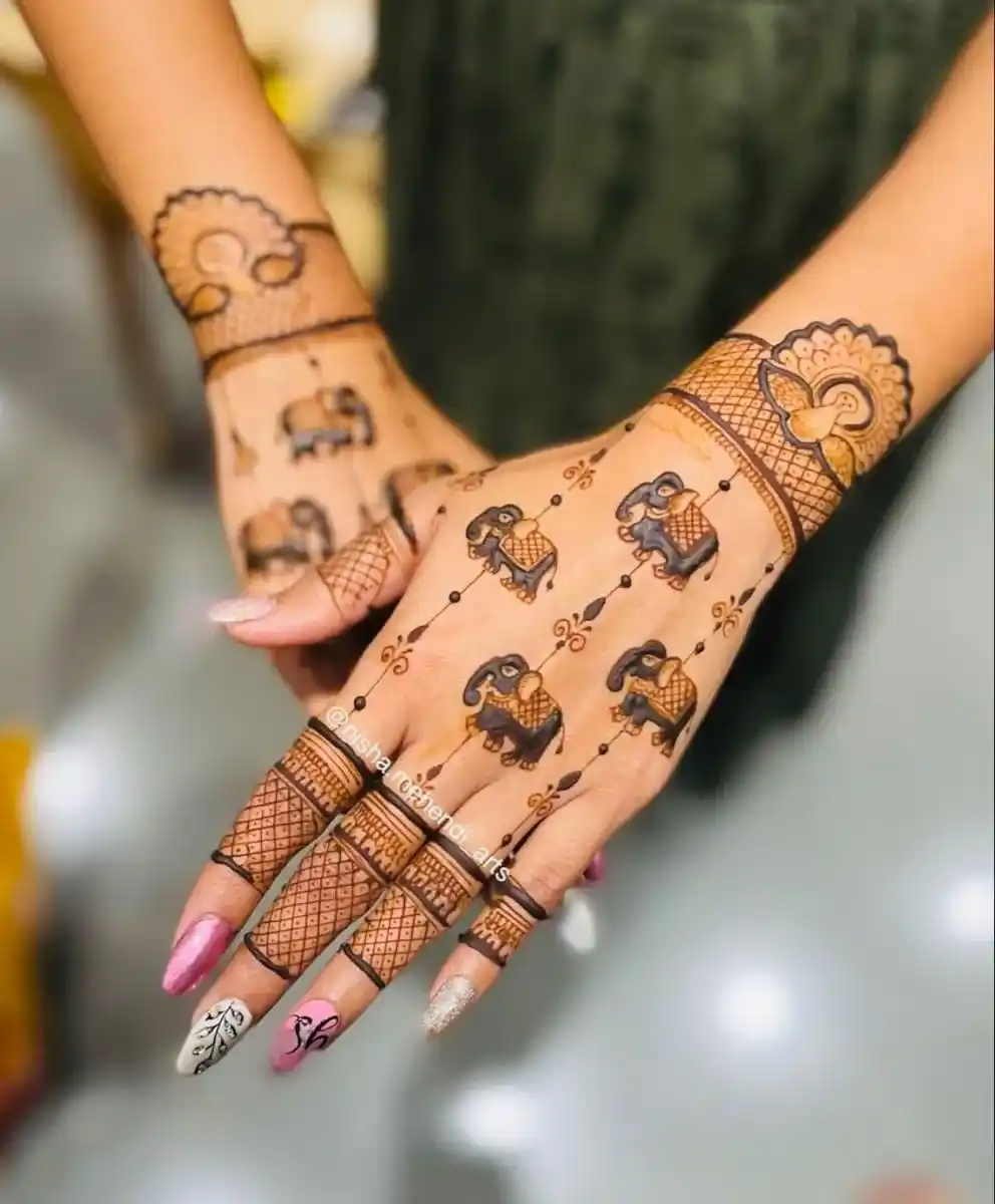Latest Elephant Mehndi Design
