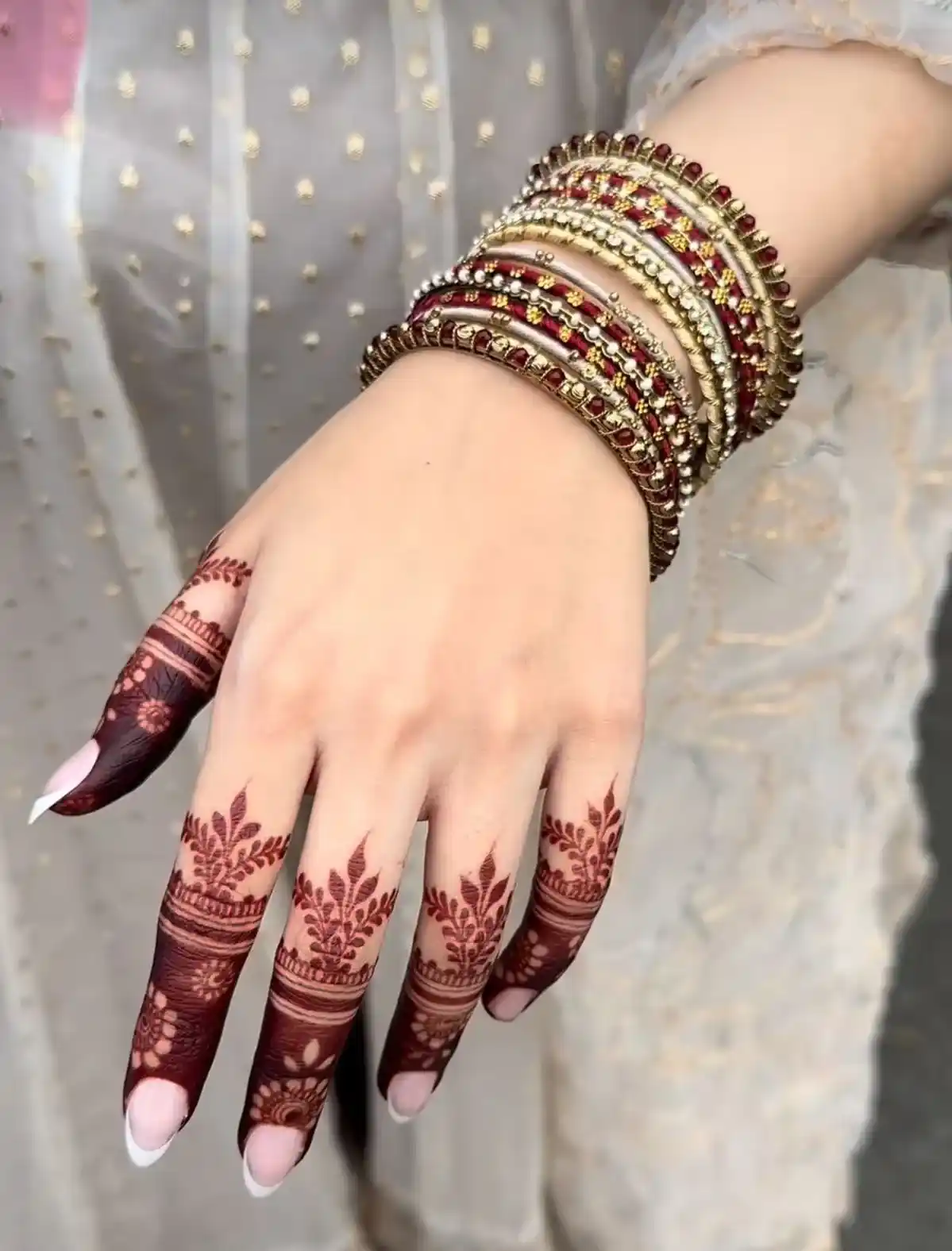 Mehndi Designs Finger Simple