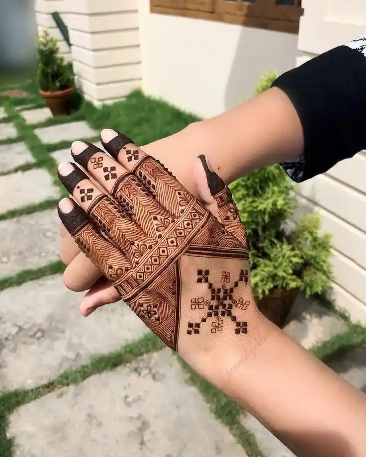 Quick Diwali Mehndi Ideas